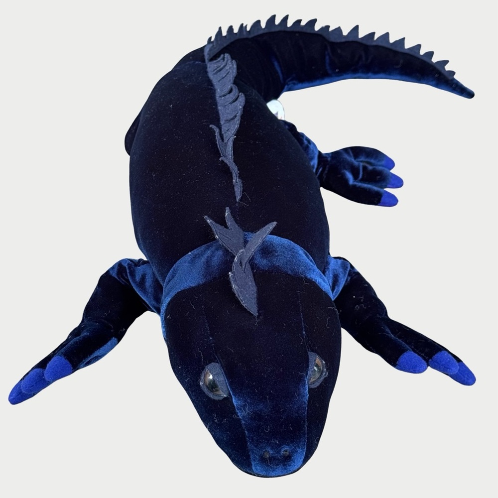 Iguana Navy Velvet Plush Vintage Manhattan Toy 1999 💜 BOGO